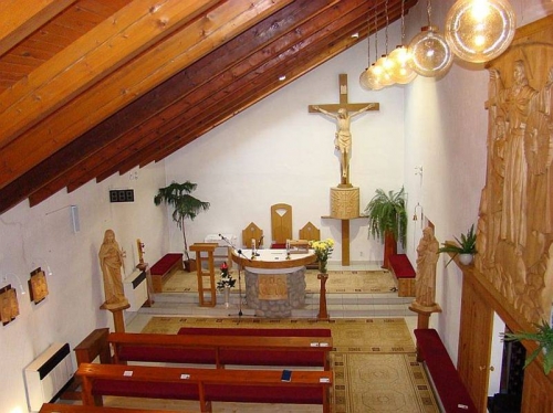 Kostol Najsvätejšej Trojice v obci Červený Kláštor