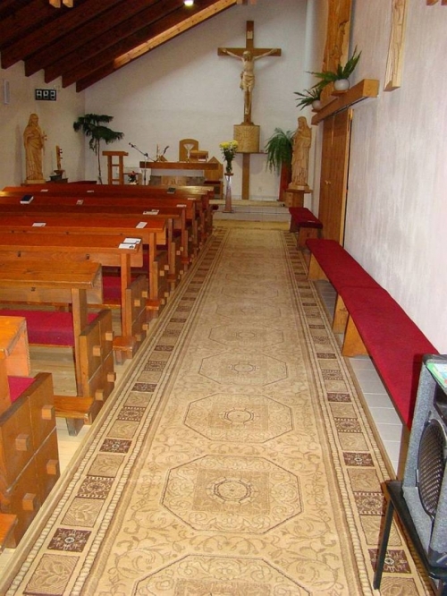 Kostol Najsvätejšej Trojice v obci Červený Kláštor