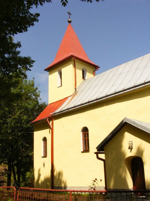 Rímskokatolícky kostol sv. Jodoka v Lechnici -exterier