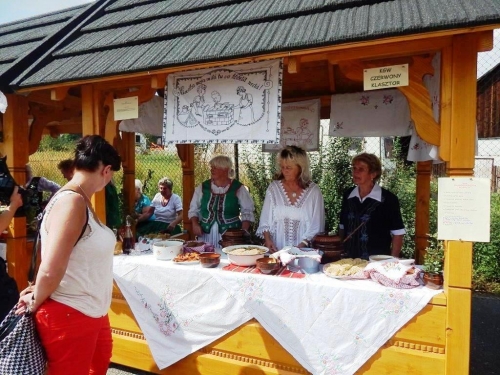 2015 - Ochutnávka jedál v Kluszkowciach -20.ročník. Zástupcovia obce Červený Kláštor