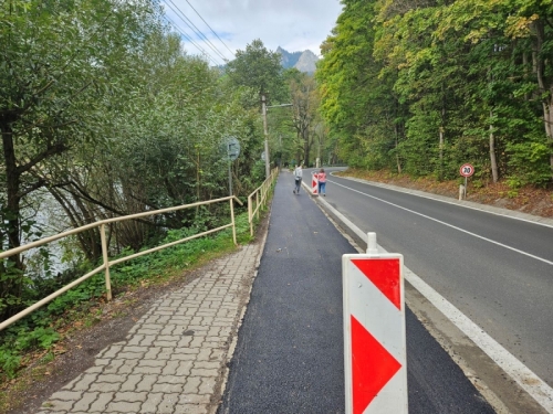 Oprava chodníkov  a poškodení miestnych komunikácii